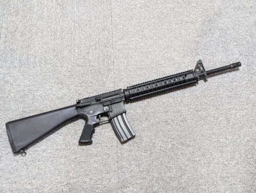 M16のハンドガードを「M5 RAS」と交換することにした