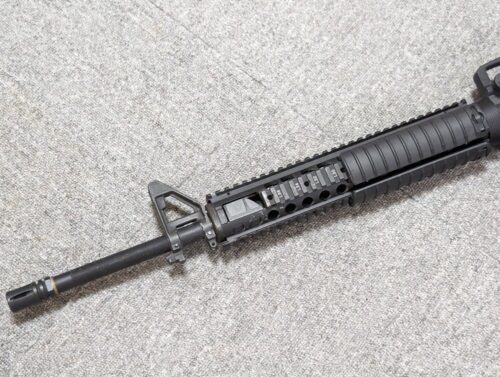 M16のハンドガードを「M5 RAS」と交換することにした