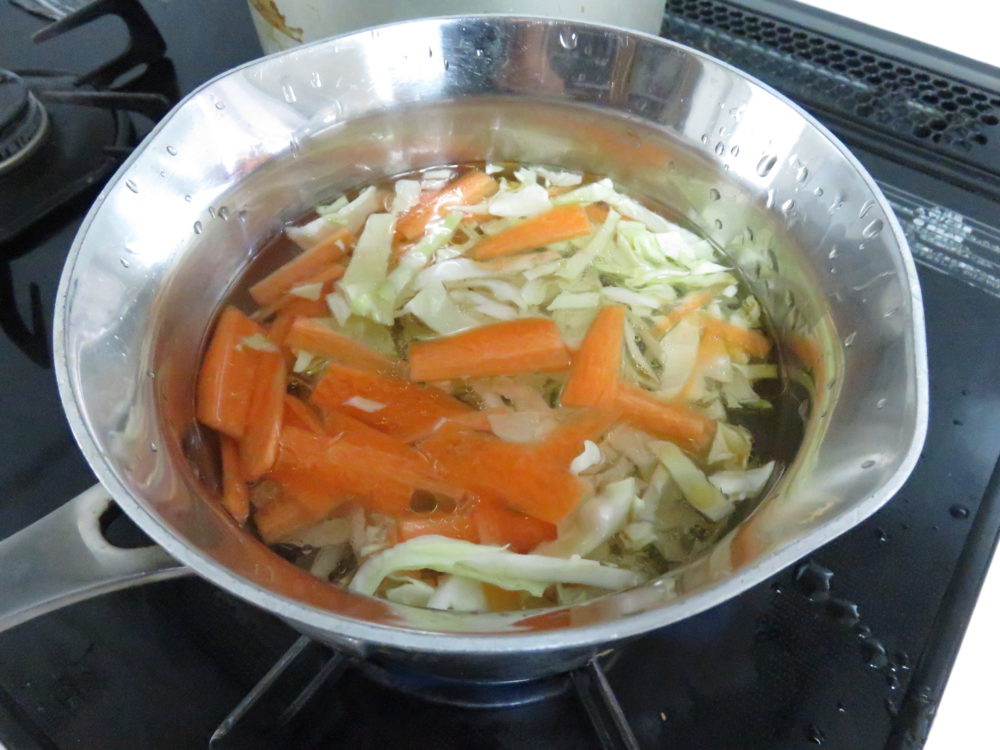 サッポロ一番 カレーラーメン(中辛)4