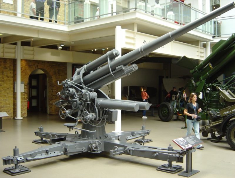 8.8cm Flak18高射砲