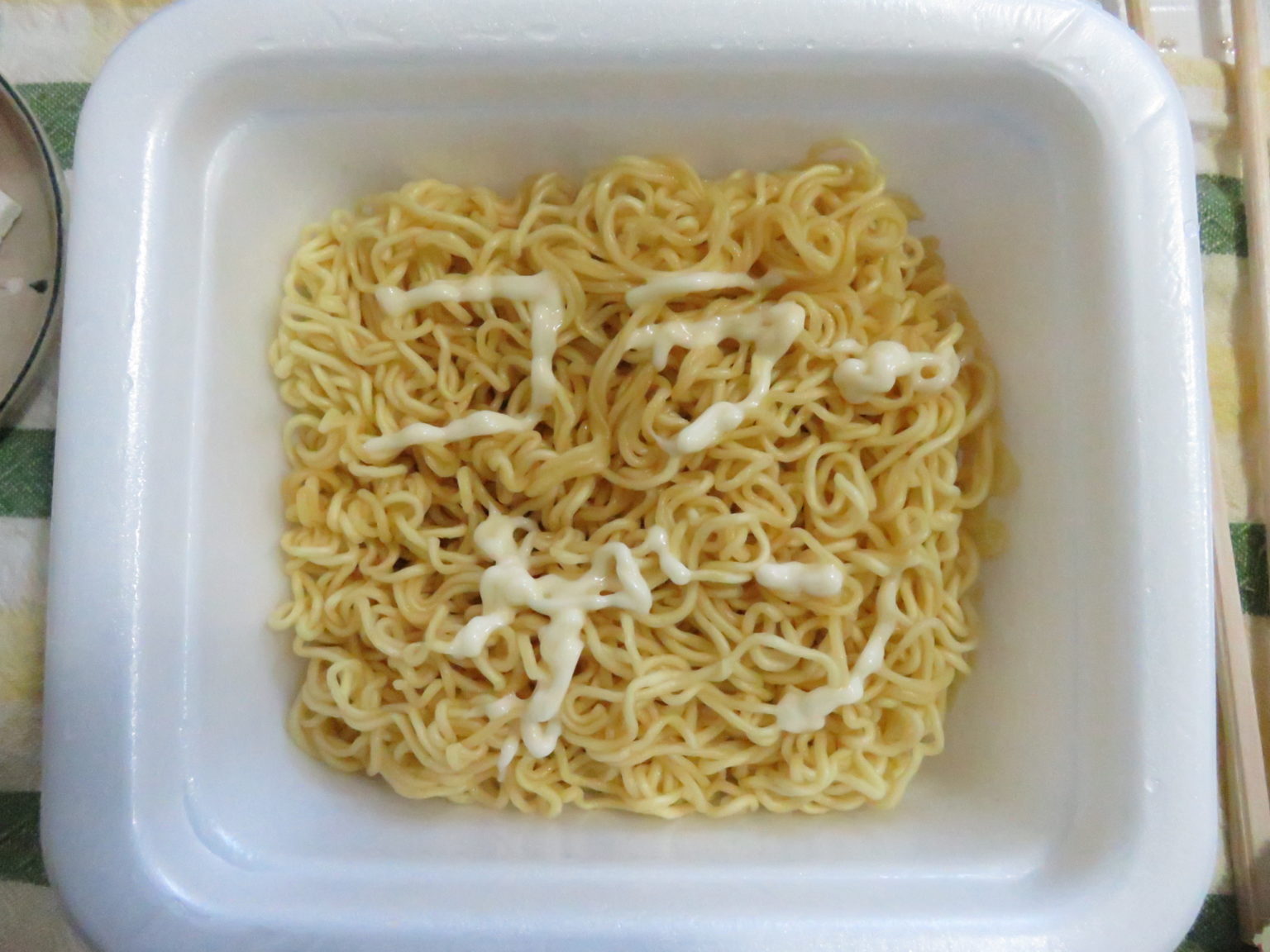 一平ちゃんのショートケーキ味を食べて自宅で気軽に地獄を味わってみた 