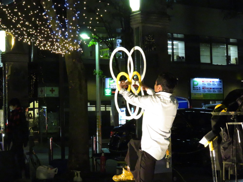 青葉イベント広場の大道芸人8