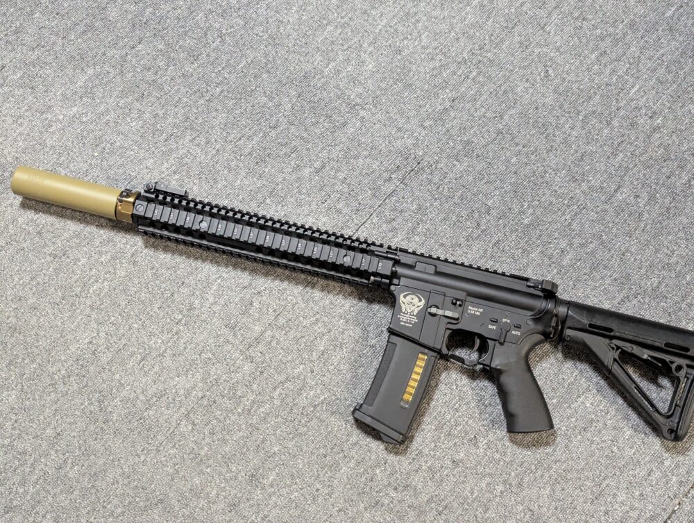5KU SF SOCOM556-RC2タイプ サプレッサー　装着例