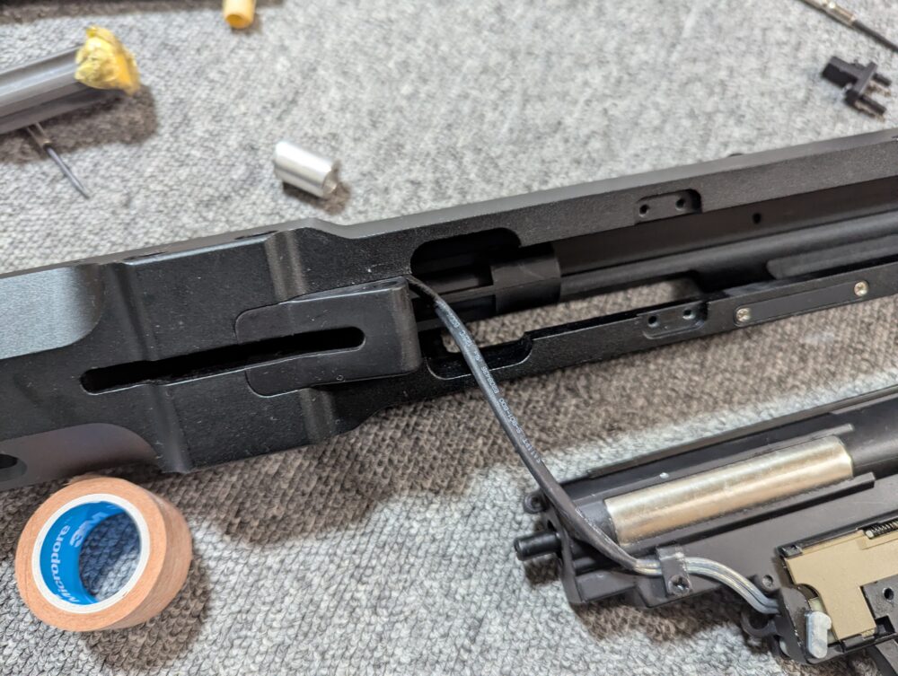 Snow Wolf バレットM98B　メカボックスの取り外し